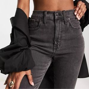 Madewell 10” High Rise Skinny Jeans - size 25
